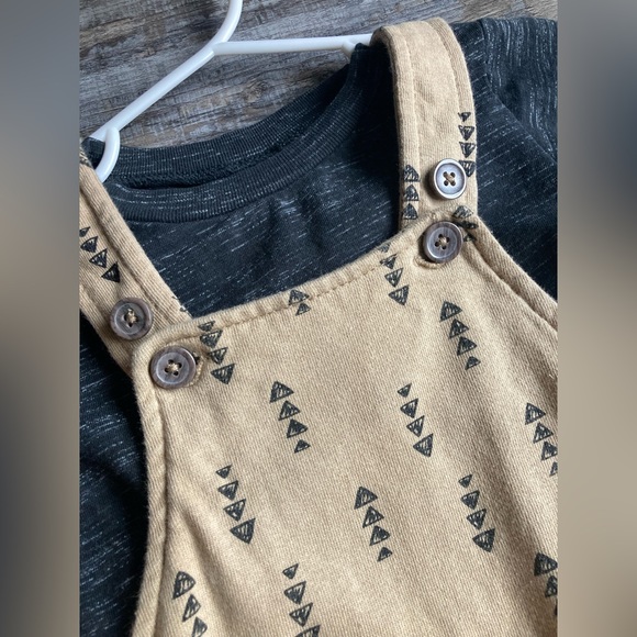 12 Months 2 Piece Overalls Outfit Unisex - Picture 6 of 7